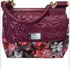 Sharif Purse Excellent Condition 🌸